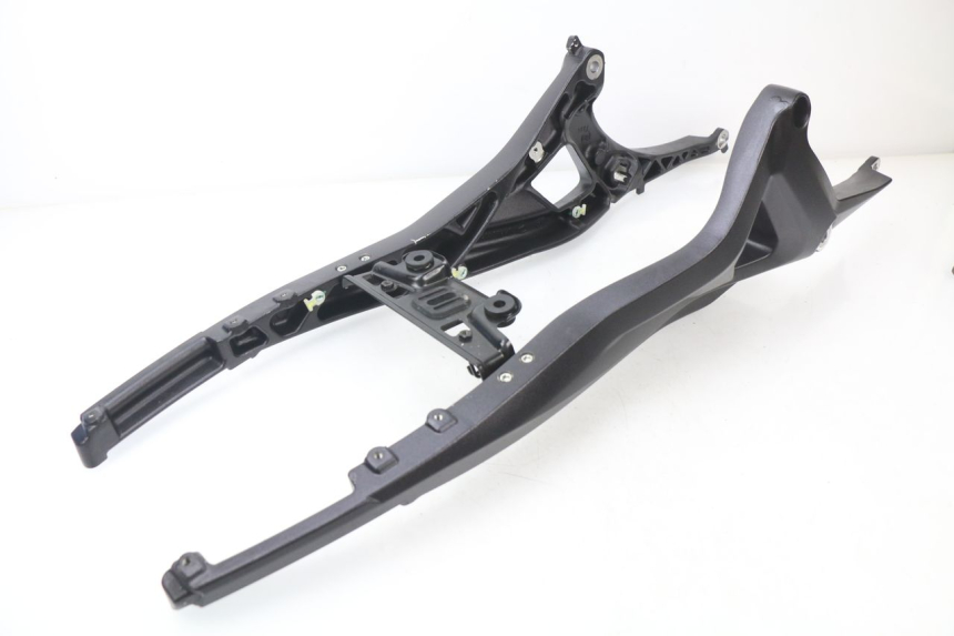 photo de Anello telaio posteriore DUCATI M796 MONSTER 796 (2010 - 2014) - Zoom sullo stato d'uso