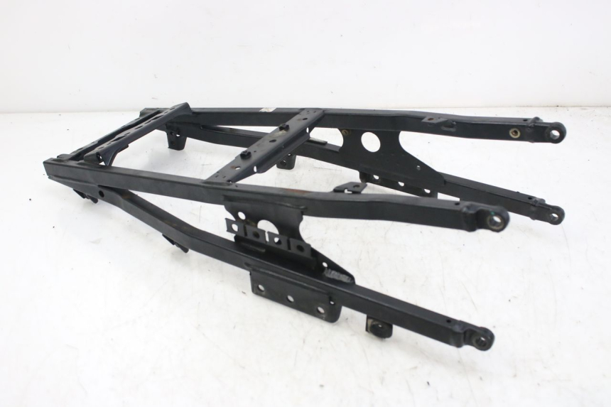 photo de BOUCLE TELAIO POSTERIORE TRIUMPH SPRINT ST 955 (1999 - 2001)