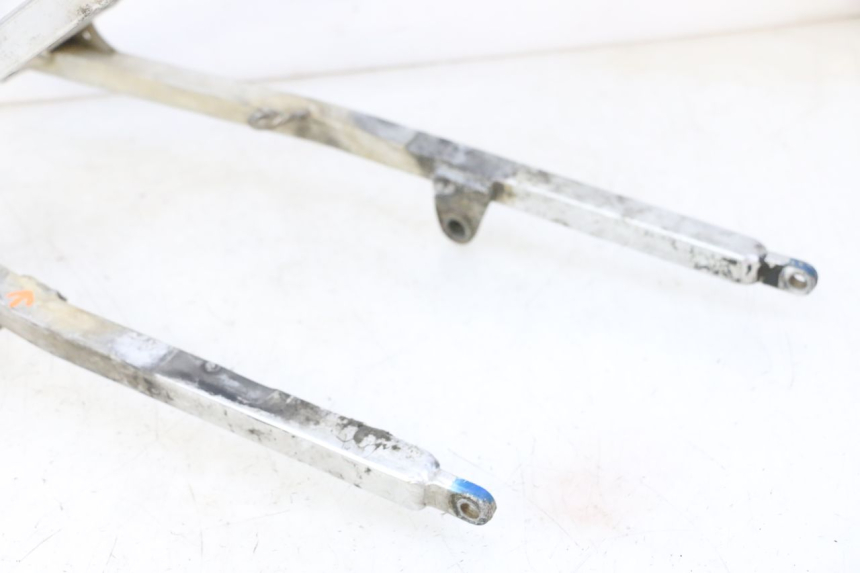 photo de TELAIETTO POSTERIORE YAMAHA YZ 125 (1998 - 2005)