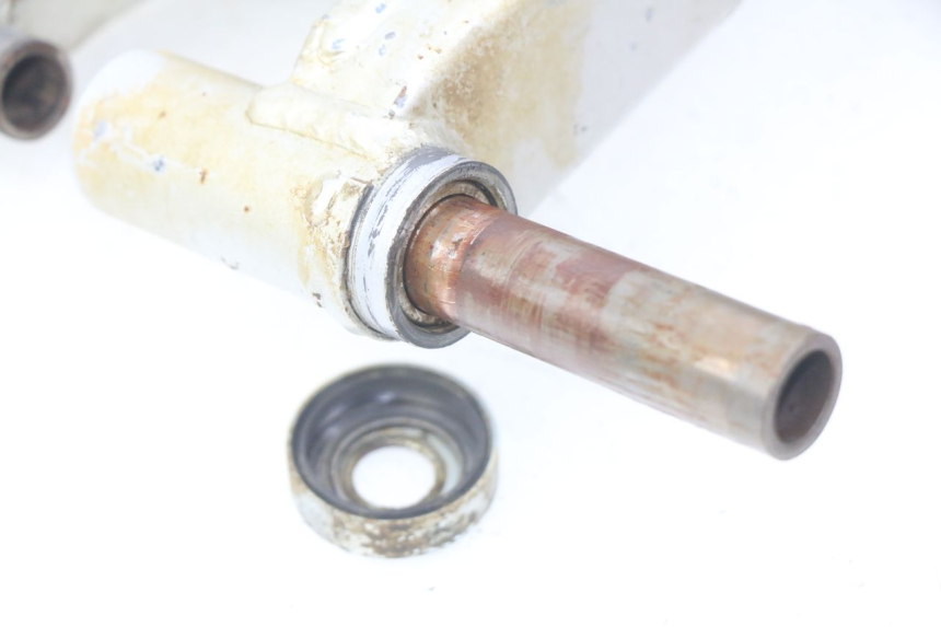 photo de BRACCIO OSCILLANTE YAMAHA BLASTER 200 (2003 - 2007)