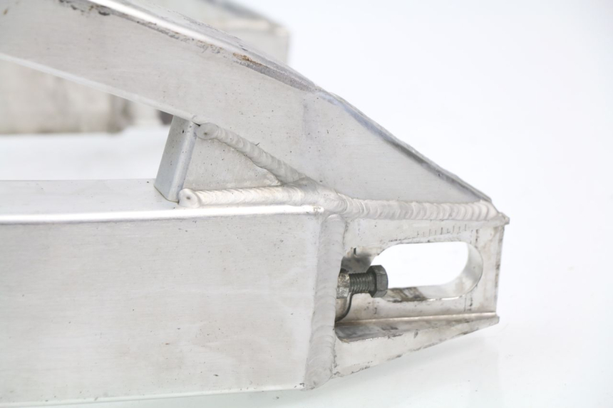 photo de Braccio oscillante HONDA CBR 929 RR FIREBLADE 900 (2000 - 2001) - Ricambio usato controllato