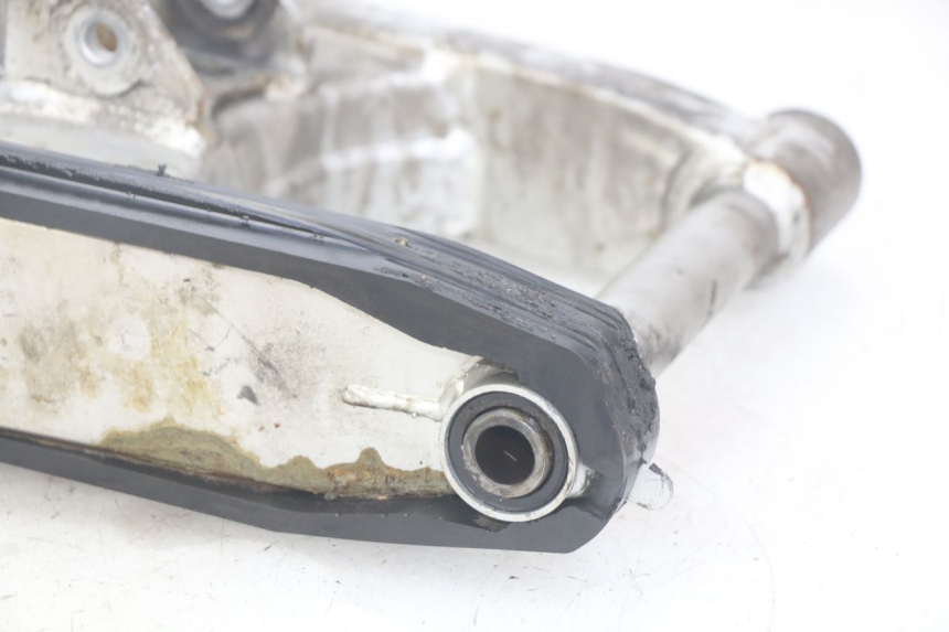 photo de BRACCIO OSCILLANTE HONDA CBR F SC25 1000 (1989 - 1992)