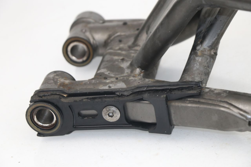 photo de Braccio oscillante KAWASAKI ER-6 ER6 N 650 (2012 - 2016)
