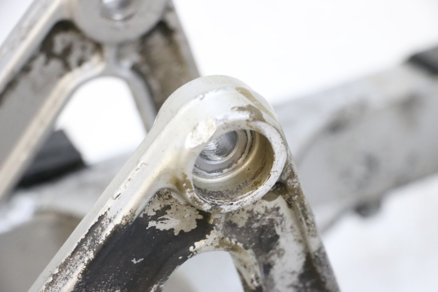 photo de FORCELLONE KAWASAKI GPZ RX 1000 (1986 - 1988) - Marcature e riferimenti originali