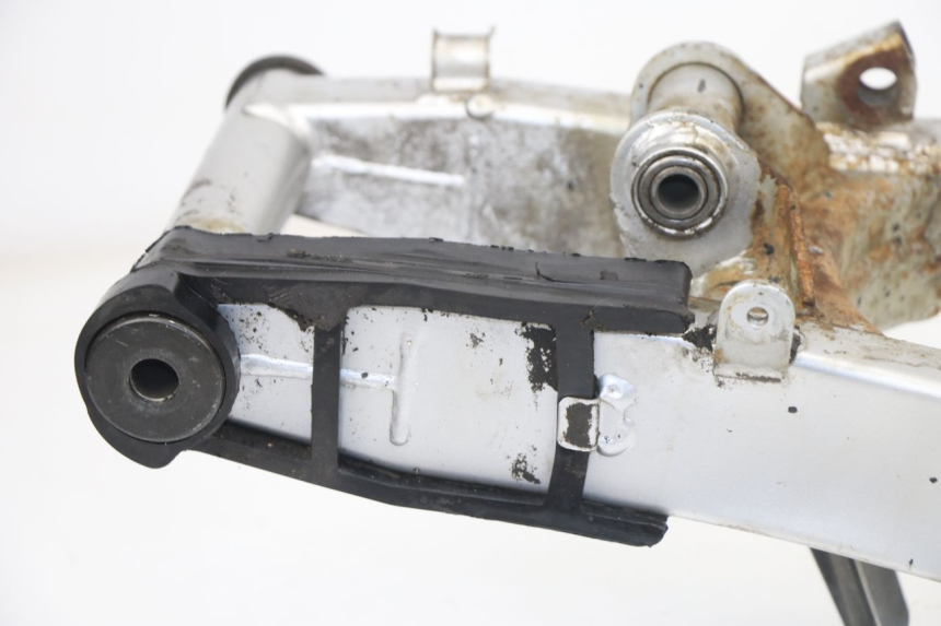 photo de Braccio oscillante SUZUKI GS GSE 500 (2001 - 2003)