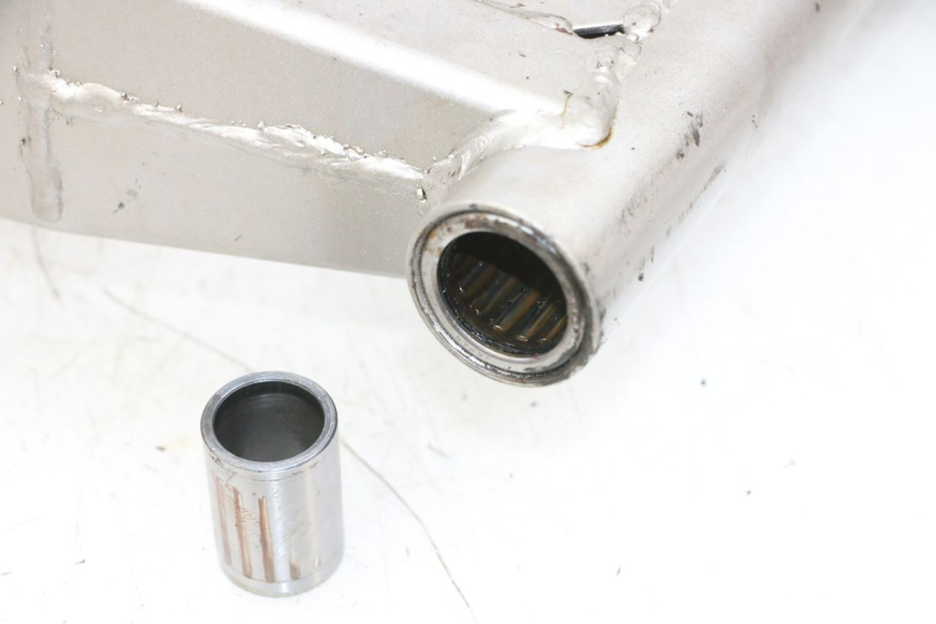 photo de Braccio oscillante SUZUKI GSF N BANDIT 600 (1996 - 1999) - Dettaglio del componente