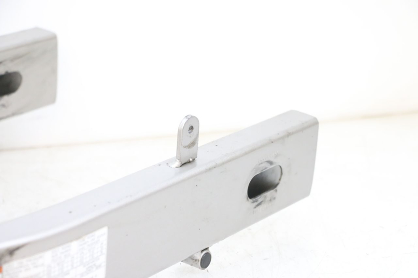 photo de Braccio oscillante SUZUKI GSF N BANDIT 600 (1996 - 1999) - Altra vista dell'articolo