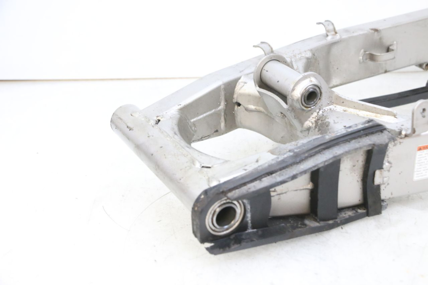 photo de Braccio oscillante SUZUKI GSF N BANDIT 600 (1996 - 1999) - Zoom sui componenti