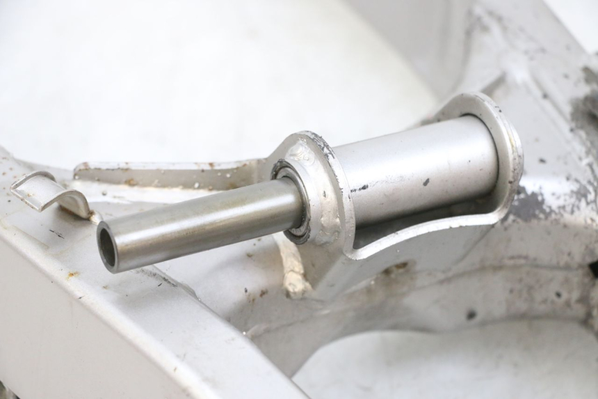 photo de Braccio oscillante SUZUKI GSF N BANDIT 600 (1996 - 1999) - Vista d'insieme del prodotto