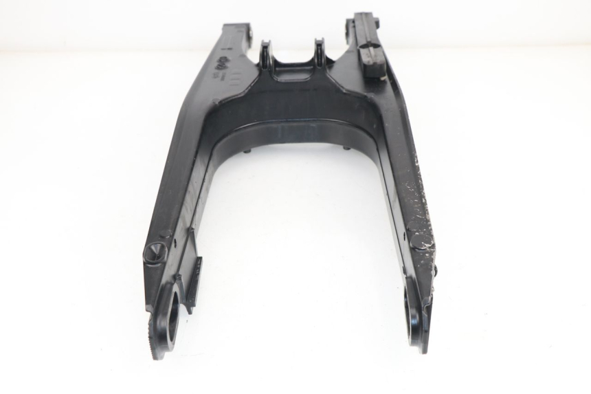 photo de Braccio oscillante HUSQVARNA SVARTPILEN 701 690 (2019 - 2020)