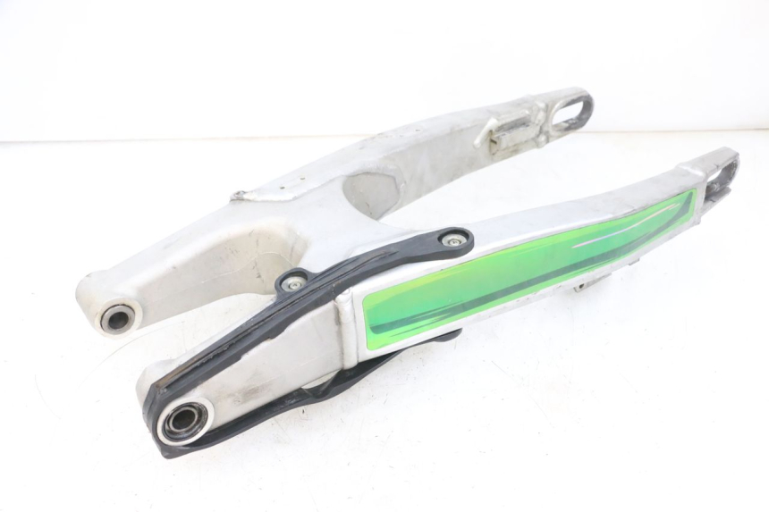 photo de FORCELLONE KAWASAKI KXF KX-F 250 (2017 - 2019) - Zoom sui componenti