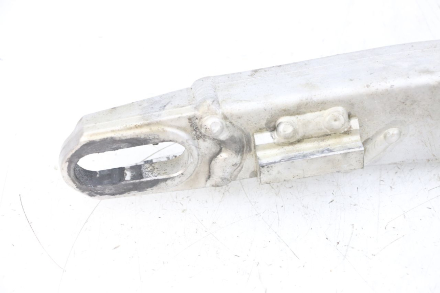 photo de FORCELLONE KAWASAKI KXF KX-F 250 (2017 - 2019) - Stato della superficie e materiale