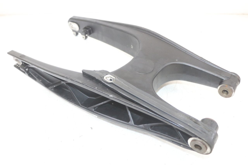 photo de FORCELLONE MASAI SCRAMBLER SPORT 125 (2021 - 2025) - Stato della superficie e materiale