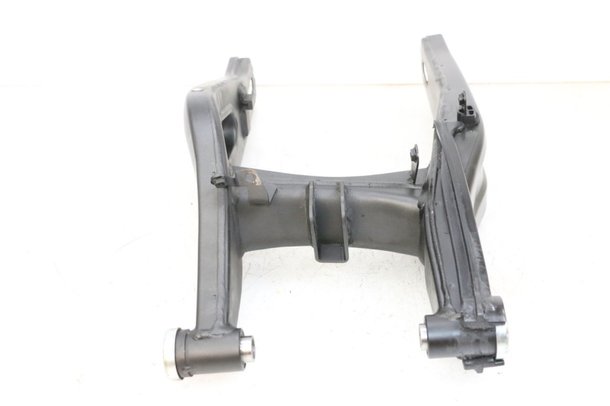 photo de FORCELLONE YAMAHA MT-07 MT07 ABS 700 (2018 - 2020) - Caratteristiche distintive