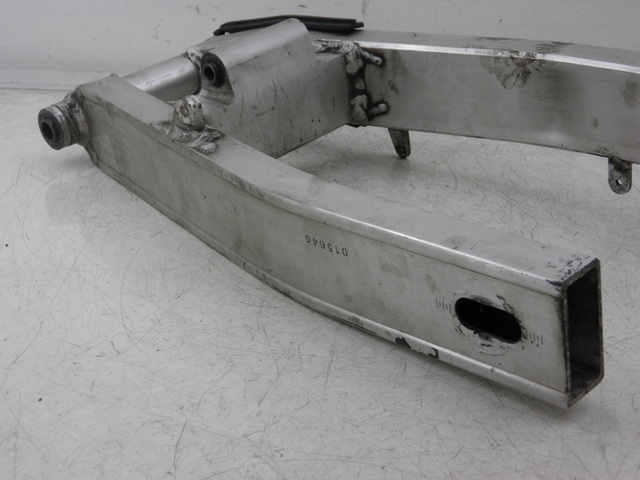 photo de Braccio oscillante YAMAHA FZS FAZER 600 (1998 - 2001)