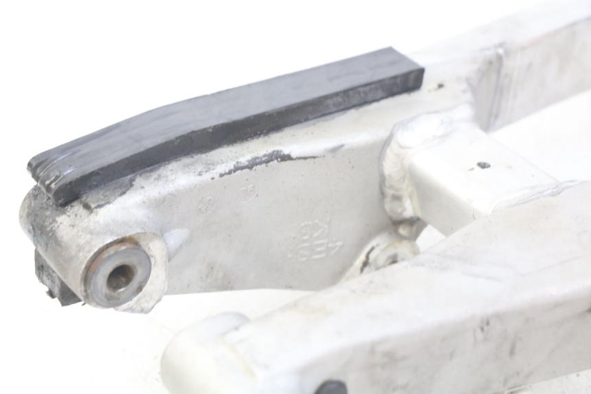 photo de BRACCIO OSCILLANTE YAMAHA YZ 85 (2019 - 2021) - Dettagli dei punti di fissaggio