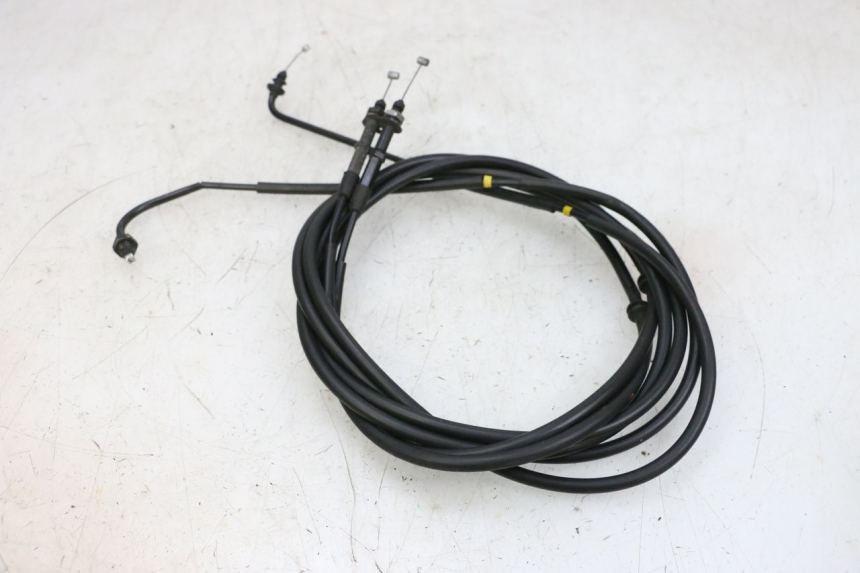photo de CAVO ACCELERATORE PIAGGIO MP3 HPE 300 (2019 - 2026) - Altra angolazione