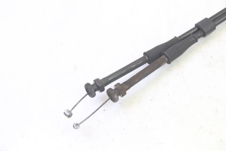 photo de CAVO DELL'ACCELERATORE PIAGGIO MP3 RL 250 (2007 - 2010) - Zoom sullo stato d'uso