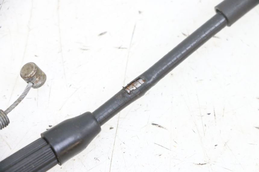 photo de CAVO DELL'ACCELERATORE YAMAHA YP MAJESTY 125 (2002 - 2006) - Zoom sullo stato d'uso