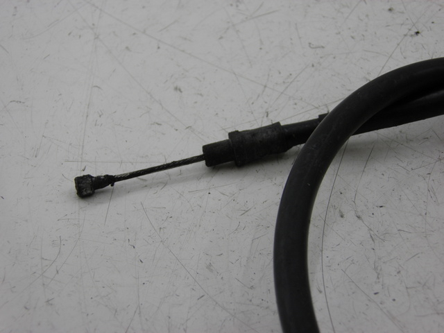 photo de CAVO FRIZIONE YAMAHA FZS FAZER 600 (1998 - 2001)