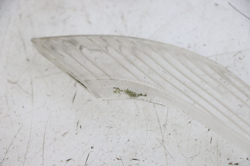 photo de COPERCHI INDICATORE DIREZIONE DESTRA ANTERIORE PEUGEOT VIVACITY NEW 2T 50 (2008 - 2017)