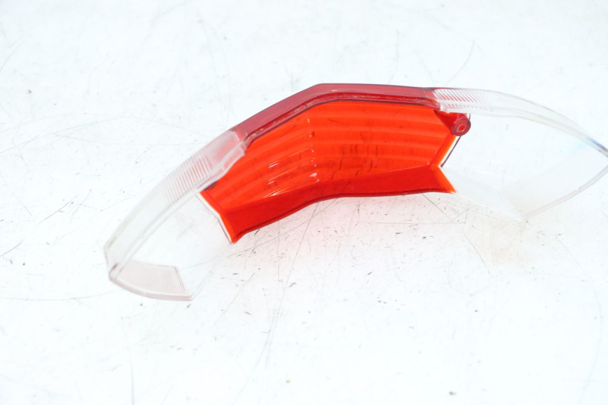 photo de STOP FANALE GEMMA PEUGEOT KISBEE 4T 50 (2010 - 2017) - Primo piano tecnico