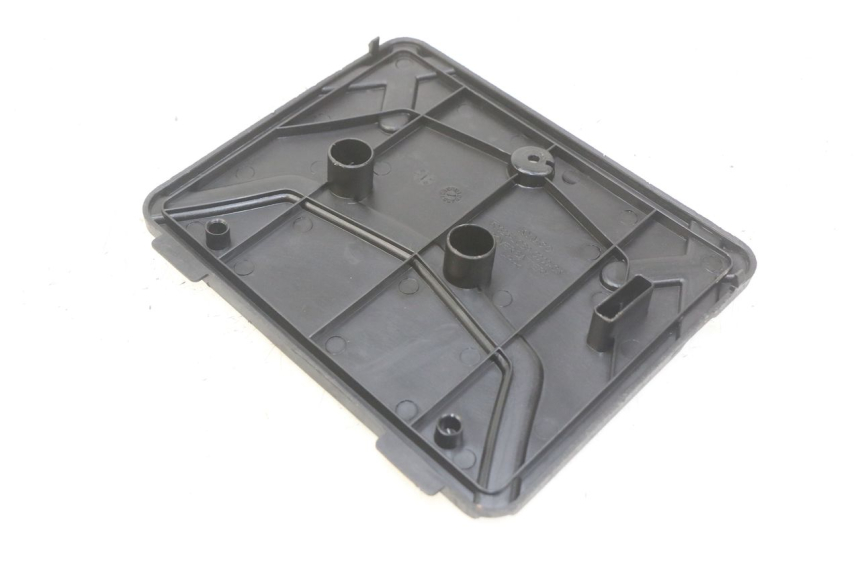 photo de COPERCHIO BATTERIA KYMCO AGILITY 4T 50 (2005 - 2018)