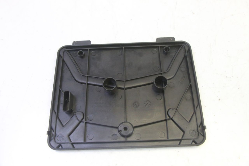 photo de COPERCHIO BATTERIA KYMCO AGILITY 4T 50 (2005 - 2018)