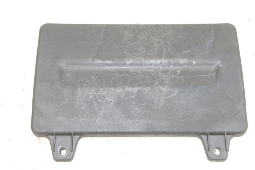 photo de COPERCHIO BATTERIA APRILIA SXR 50 (2021 - 2023)