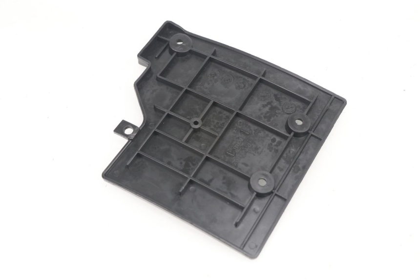 photo de COPERCHIO BATTERIA BAOTIAN TRAVEL SPIRIT 50 (2010 - 2012)