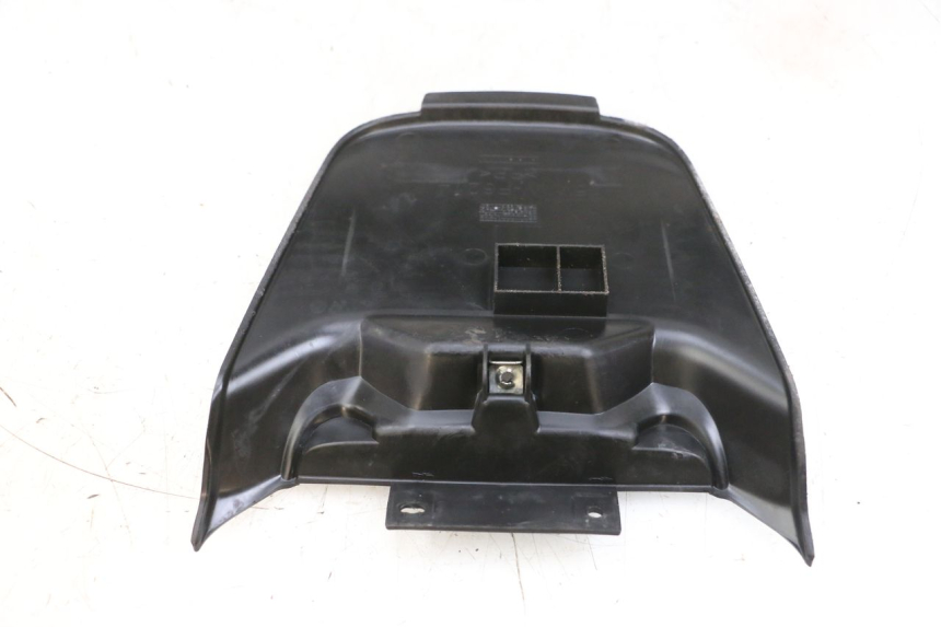 photo de COPERCHIO BATTERIA YAMAHA BW'S EASY 50 (2013 - 2016) - Dettaglio del componente