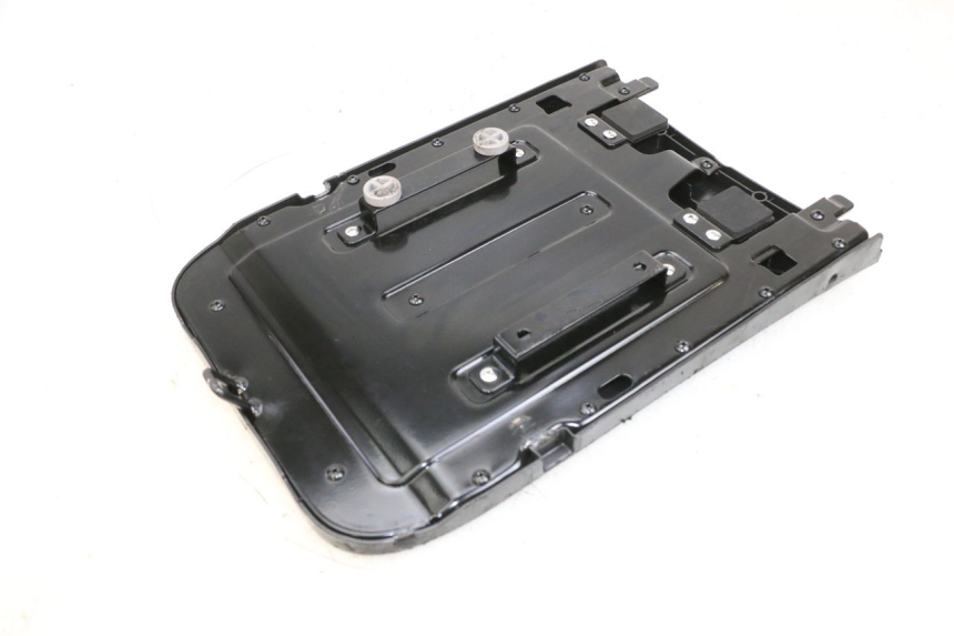 photo de BATTERIA COPERCHIO SEGWAY NINEBOT E125S 1 (2022 - 2026) - Altra angolazione