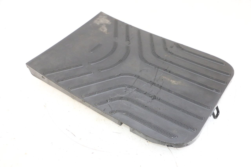 photo de BATTERIA COPERCHIO SEGWAY NINEBOT E125S 1 (2022 - 2026) - Dettagli dei punti di fissaggio