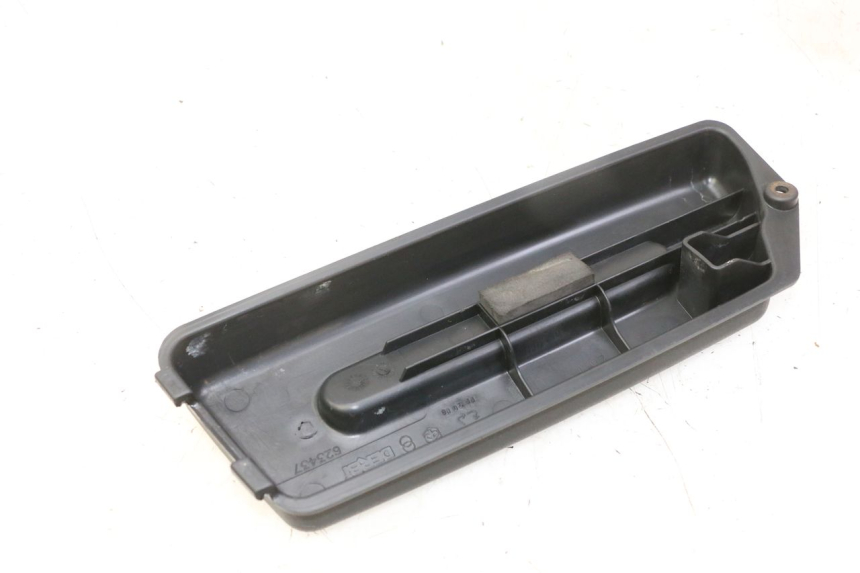 photo de COPERCHIO BATTERIA PIAGGIO FLY 2T 50 (2004 - 2017)