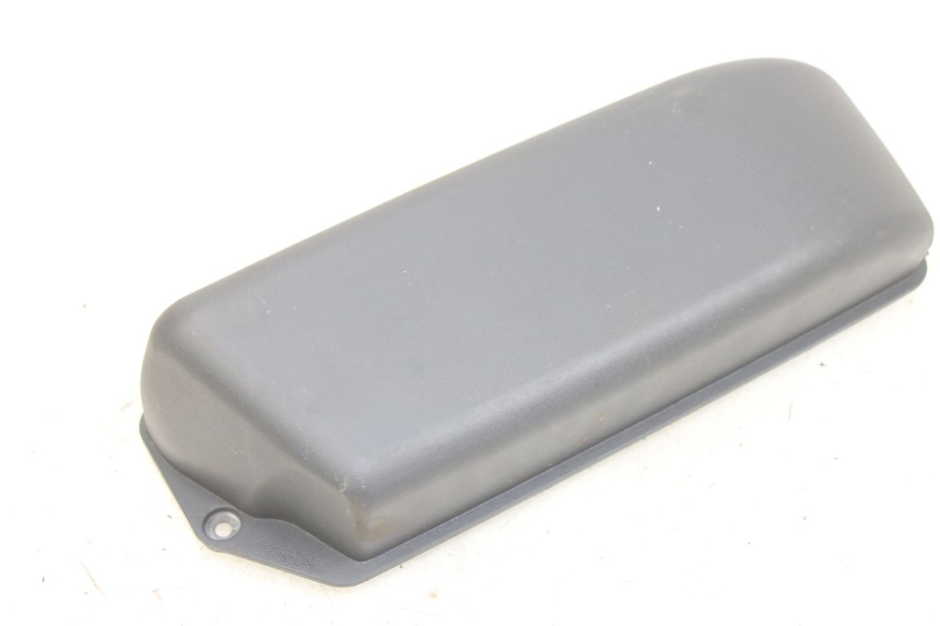 photo de COPERCHIO BATTERIA PIAGGIO FLY 125 (2005 - 2012)