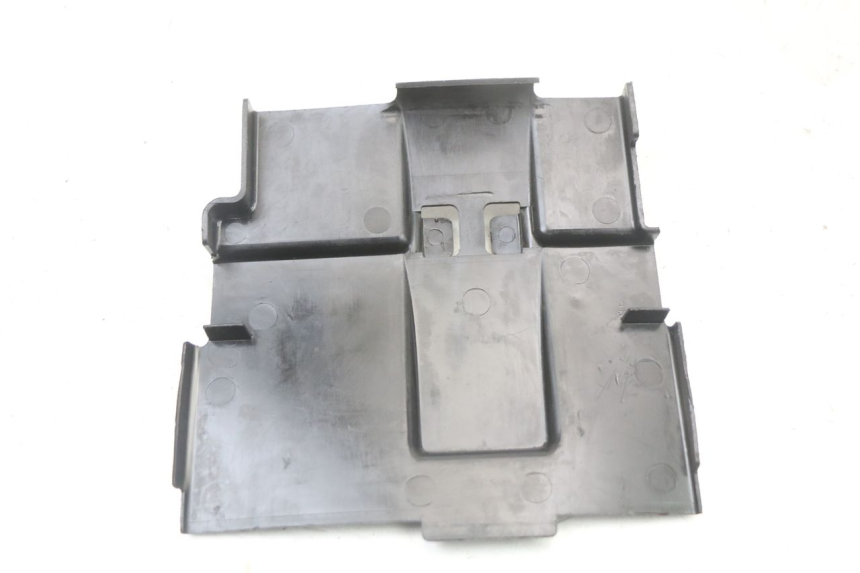 photo de BATTERIA COPERCHIO HONDA CBR F 1000 (1993 - 1996) - Altra angolazione