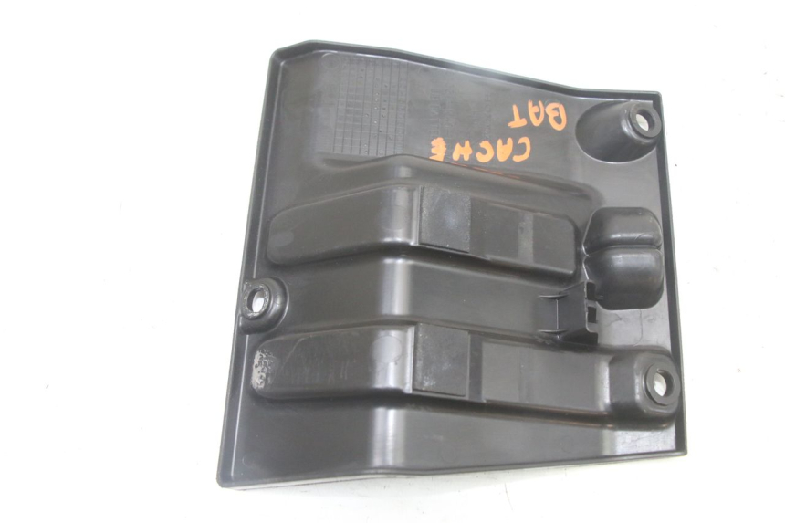 photo de BATTERIA COPERCHIO HONDA FORZA 125 (2021 - 2025)