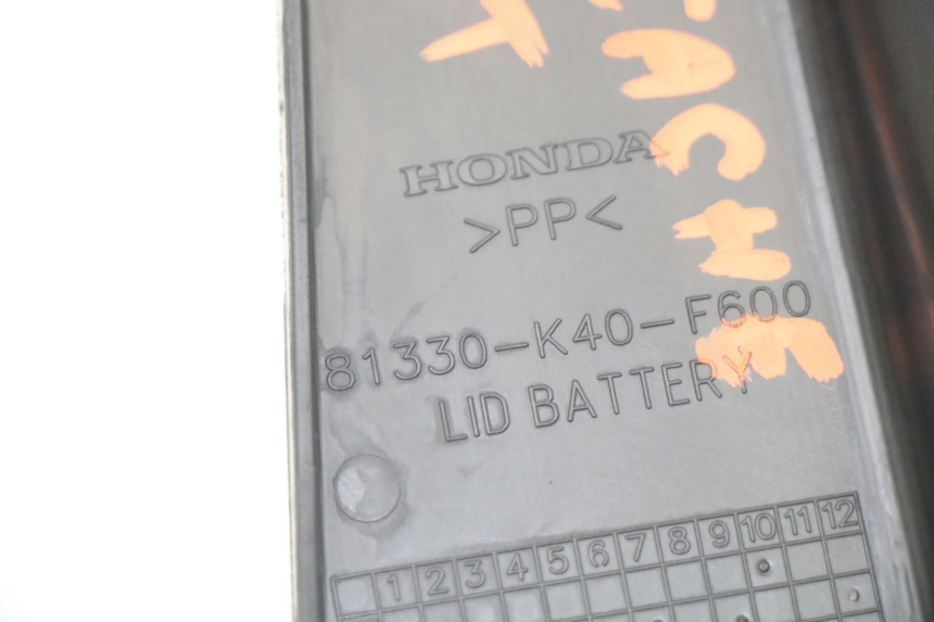 photo de BATTERIA COPERCHIO HONDA FORZA 125 (2021 - 2025)