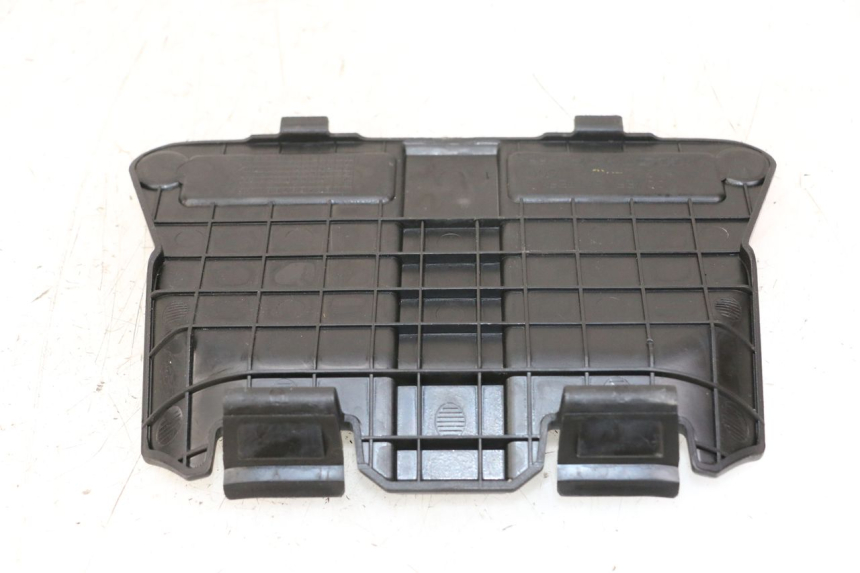 photo de BATTERIA COPERCHIO HONDA PCX (JF57/JF64) 125 (2014 - 2018)