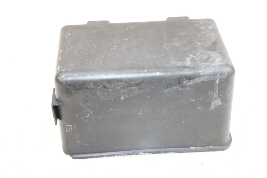 photo de COPERCHIO BATTERIA HYOSUNG XRX 125 (2000 - 2008)