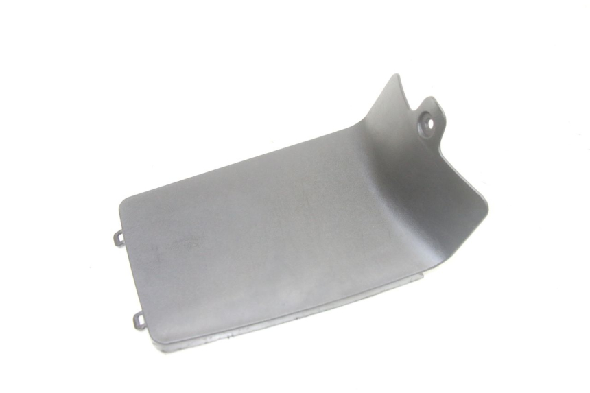 photo de COPERCHIO BATTERIA PEUGEOT KISBEE 2T 50 (2010 - 2017)