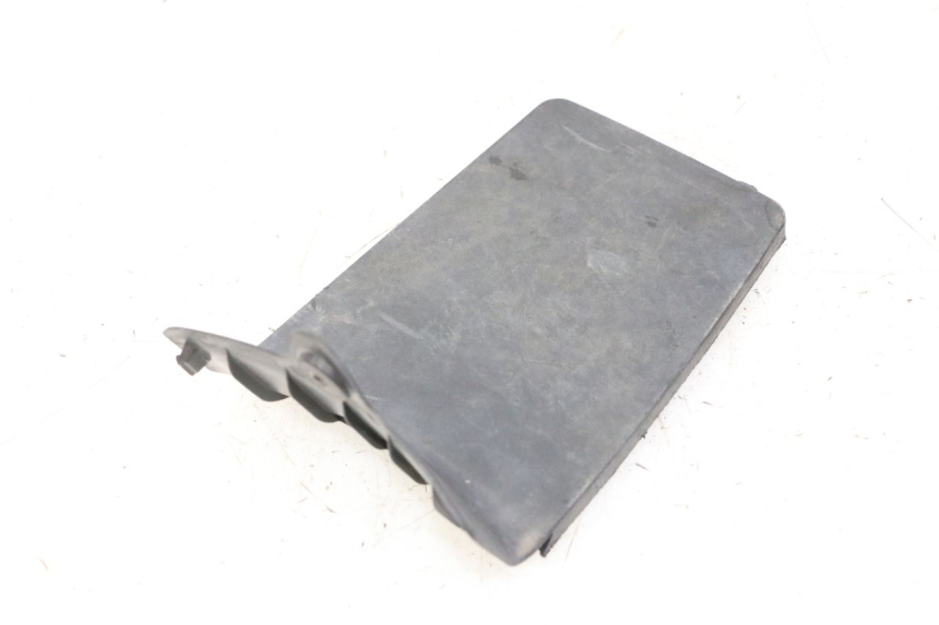 photo de COPERCHIO BATTERIA PEUGEOT KISBEE 2T 50 (2010 - 2017)