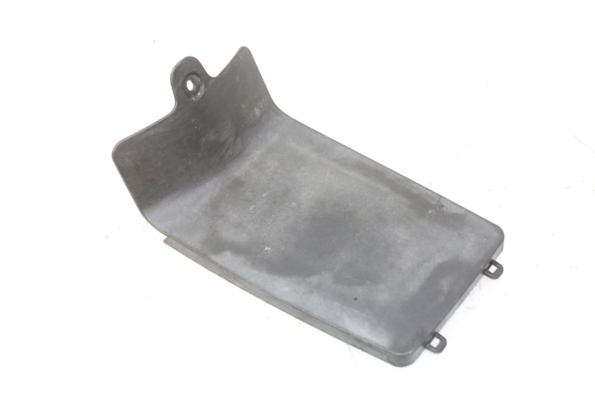 photo de COPERCHIO BATTERIA PEUGEOT KISBEE 4T 50 (2018 - 2022)