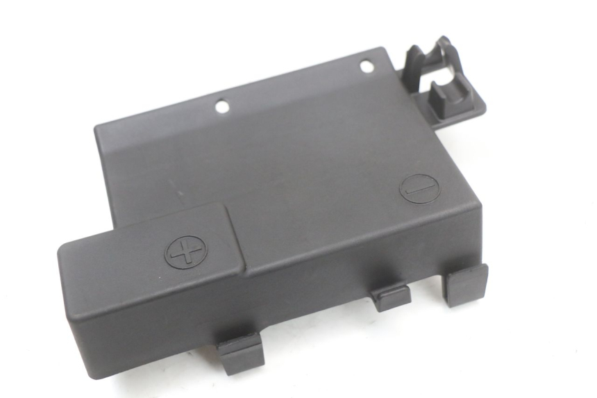 photo de BATTERIA COPERCHIO MOTO GUZZI NORGE 8V GT 1200 (2011 - 2016)