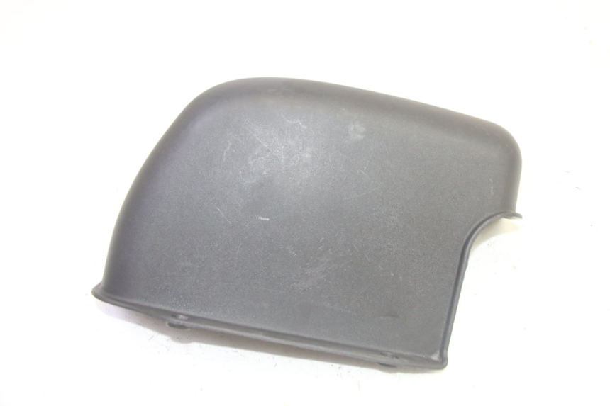 photo de BATTERIA COPERCHIO PIAGGIO MP3 RL 250 (2007 - 2010) - Dettaglio del componente