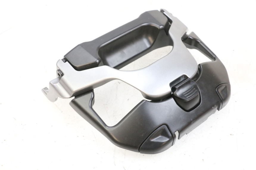 photo de BATTERIA COPERCHIO YAMAHA NEO'S CORE 1 (2022 - 2026) - Primo piano tecnico