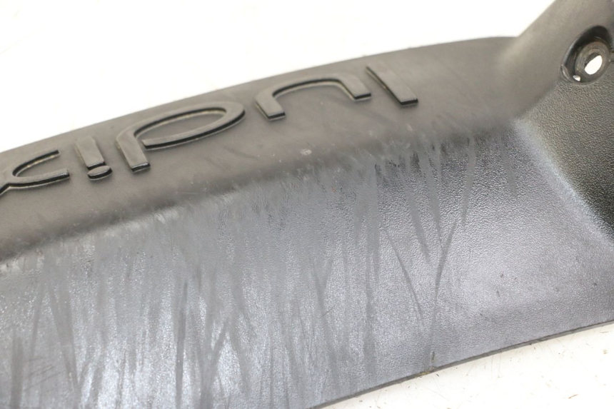 photo de COPERCHIO BATTERIA PEUGEOT LUDIX 50 (2008 - 2017)