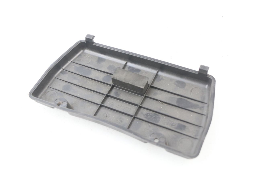 photo de COPERCHIO BATTERIA PIAGGIO XEVO - X EVO 125 (2007 - 2016)