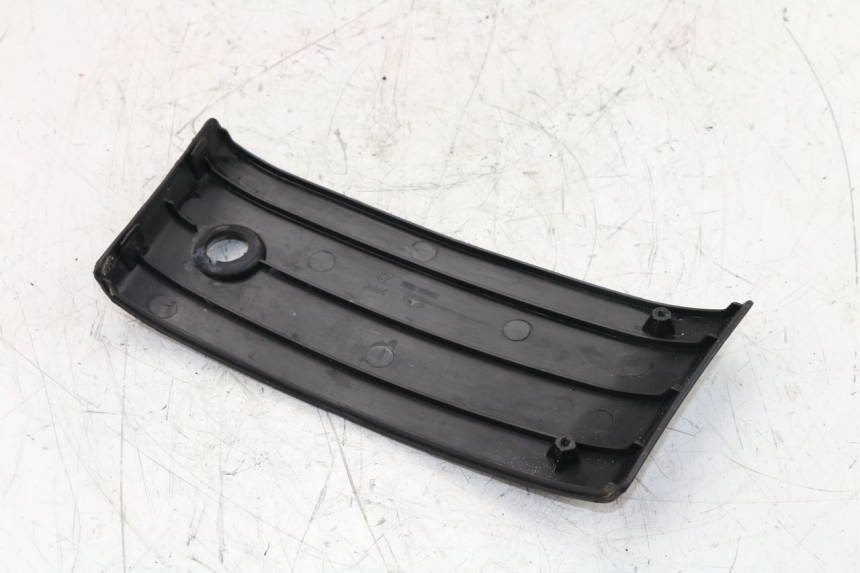 photo de COPERCHIO BATTERIA RAZZO STEED 125 (2012 - 2018)