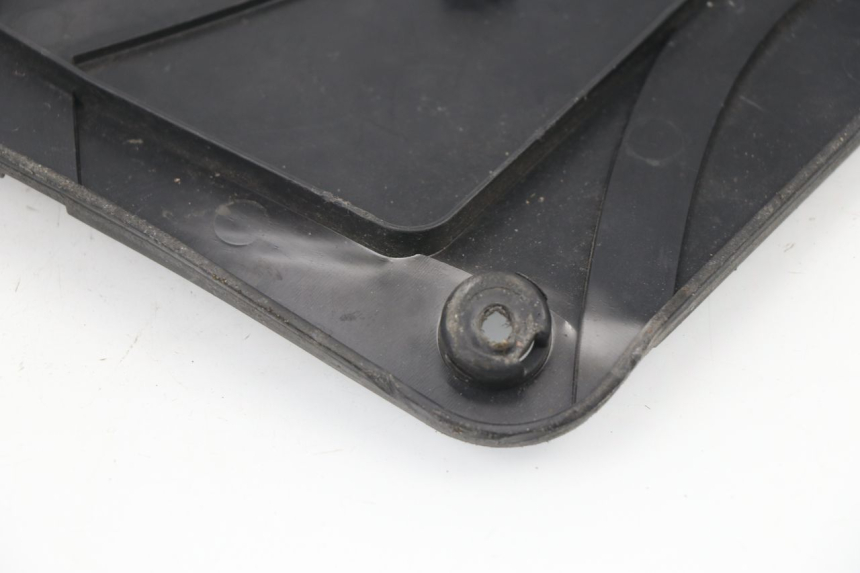 photo de COPERCHIO BATTERIA SYM ORBIT 50 (2008 - 2010)